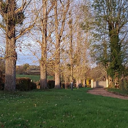 Les Tilleuls De Marie Saint-Edmond Buitenkant foto